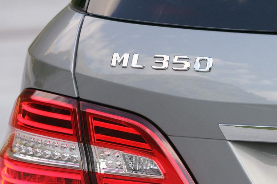  Mercedes-Benz ML350 BlueTEC 2012 года  (фото 23 из 56)